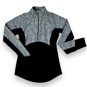 Reebok Warm Gear Fitness Top Long Sleeve Black and Gray, Size Small
